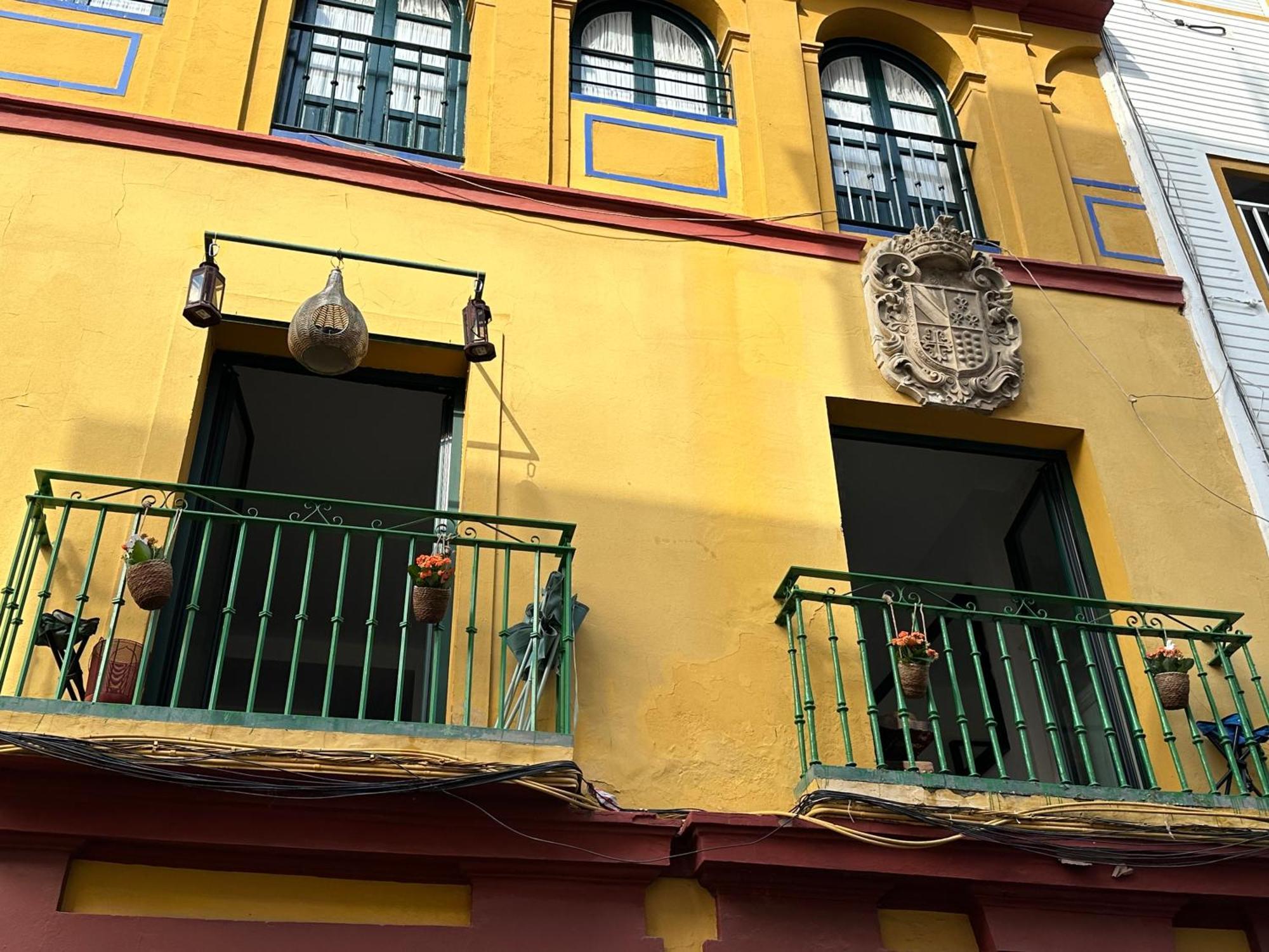 Casa Duque Compartida Familiar 1-Habitacion Con Bano Propio Seville Luaran gambar