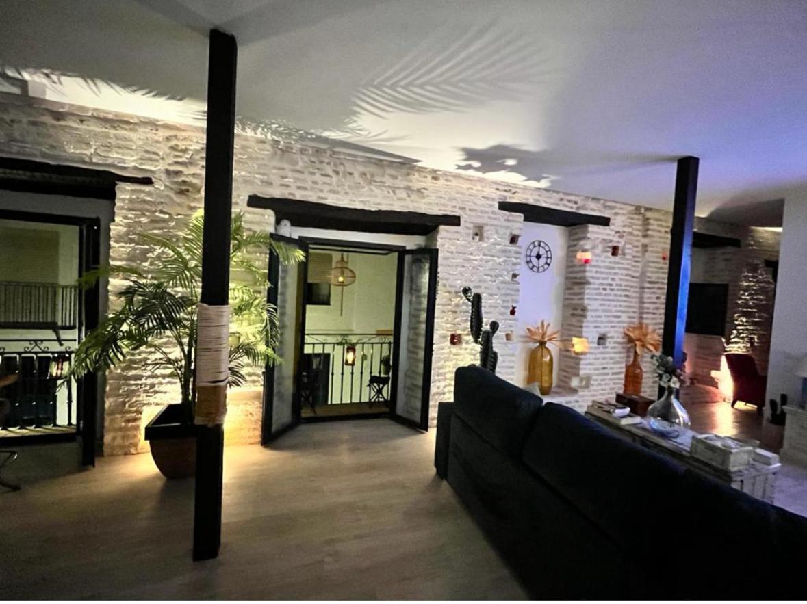Casa Duque Compartida Familiar 1-Habitacion Con Bano Propio Seville Luaran gambar