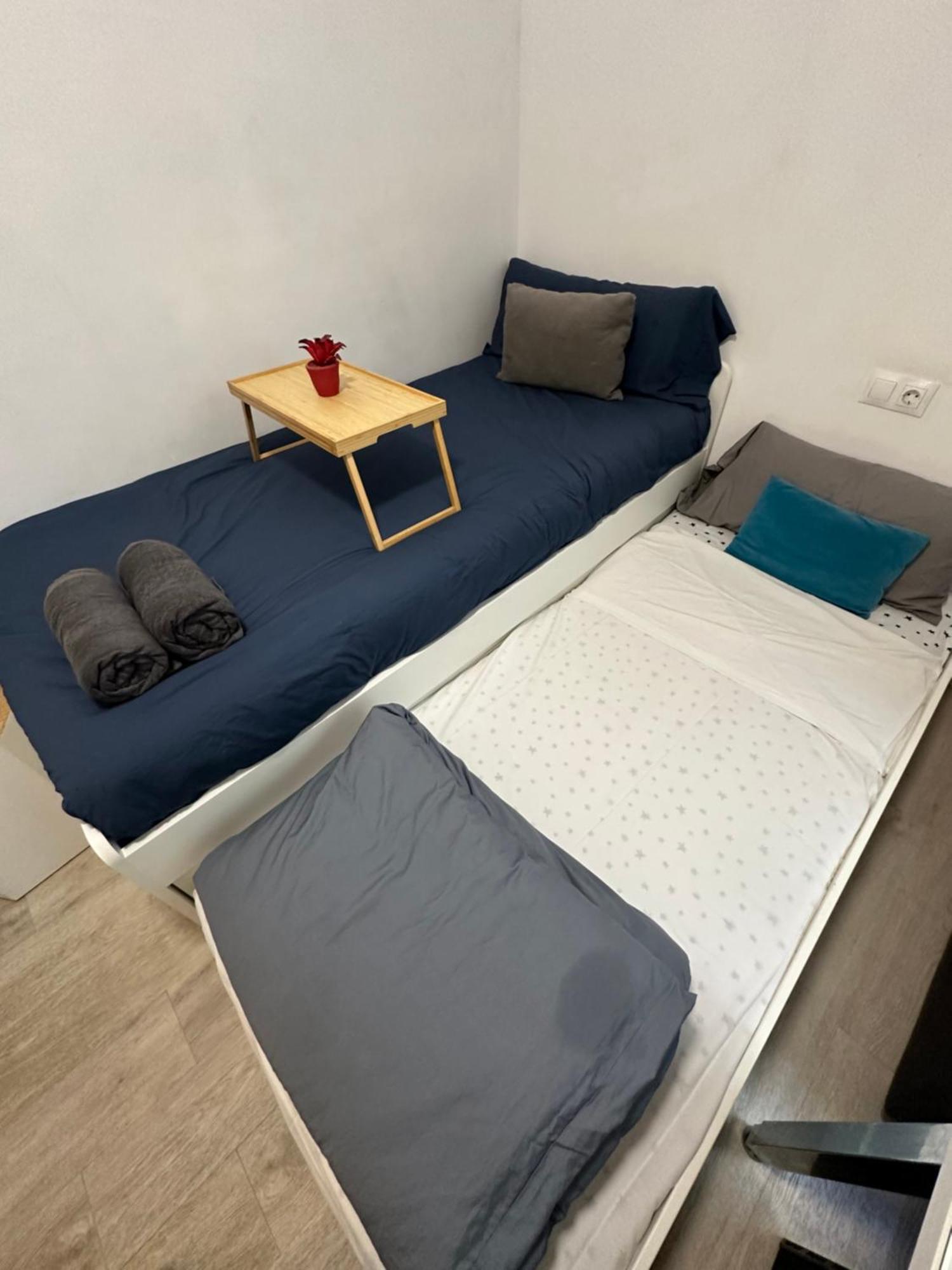 Casa Duque Compartida Familiar 1-Habitacion Con Bano Propio Seville Luaran gambar